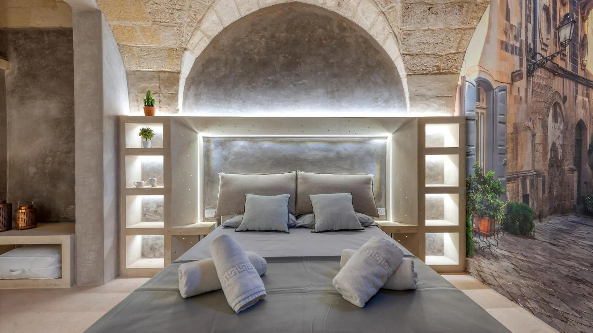 Via Cota 24 Bed and Breakfast Λέτσε